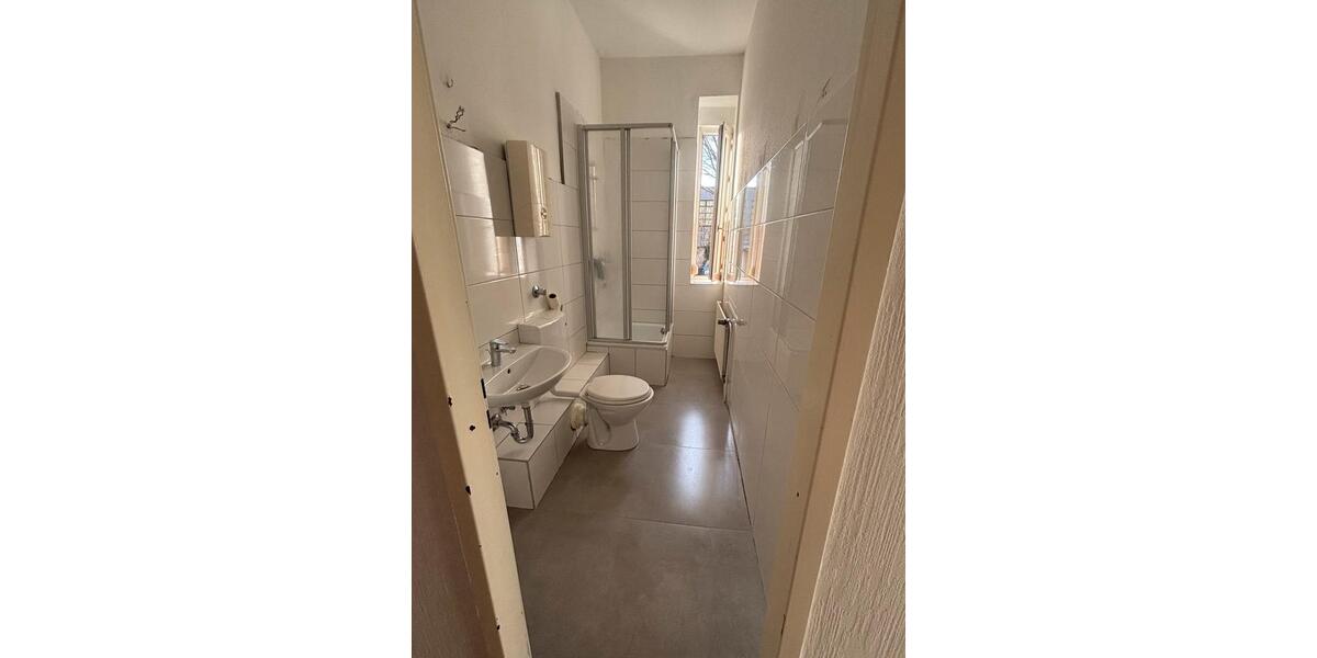 Erdgeschoßwohnung Gelsenkirchen Gelsenkirchen-Mitte - 2 Zimmer, 62 m&sup2;, 490&euro; | Angebot:25138311