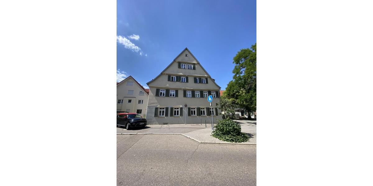 Etagenwohnung Ditzingen - 2 Zimmer, 63 m&sup2;, 1.000&euro; | Angebot:24784586