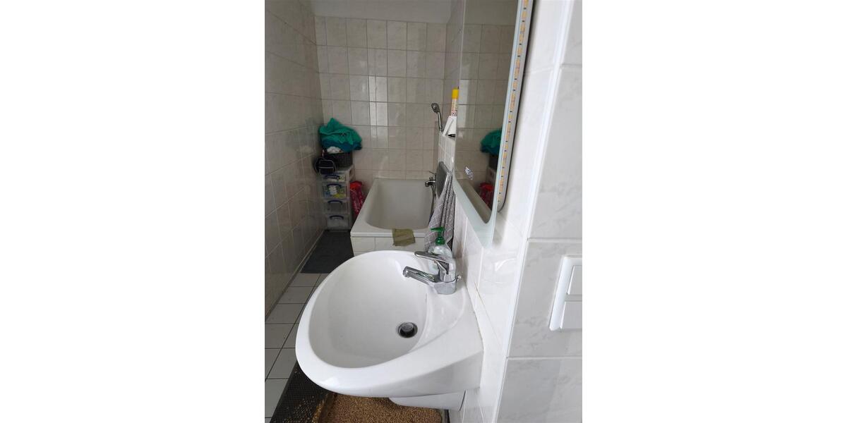 Etagenwohnung Merseburg - 4 Zimmer, 88 m&sup2;, 687&euro; | Angebot:25987109