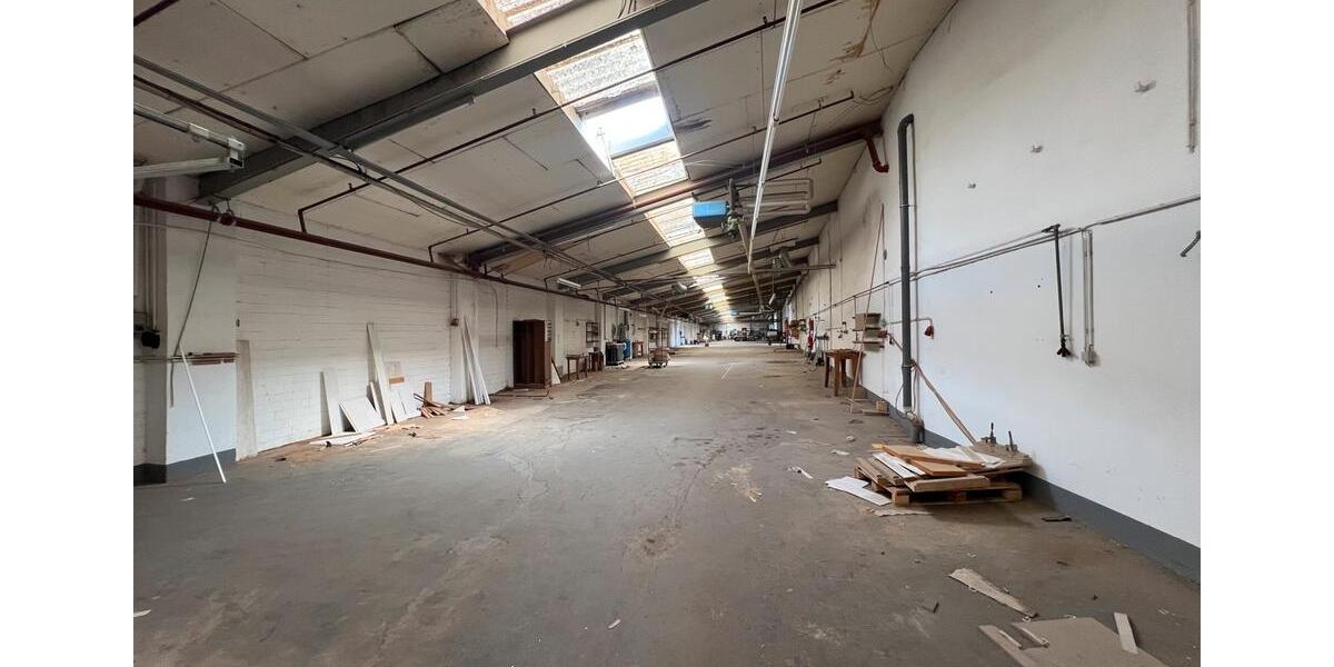 Flexible Gewerbeflächen ab ca. 7.000 m² – moderner Logistik- und Produktionsstandort in Delbrück! zimmer