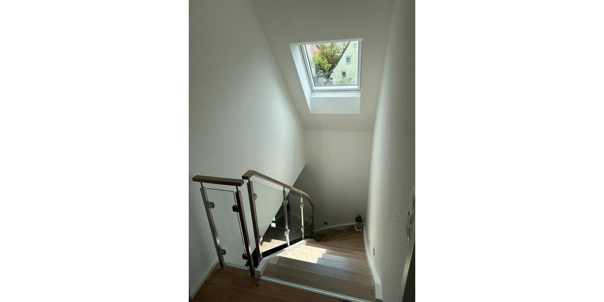 Einfamilienhaus Mömbris - 6 Zimmer, 139 m&sup2;, 1.850&euro; | Angebot:24820194