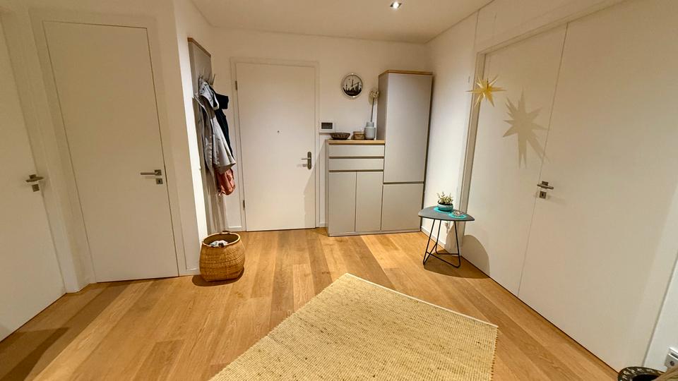 Wohnen auf Zeit Wolfsburg - 3.5 Zimmer, 124 m&sup2;, 1.880&euro; | Angebot:26419601