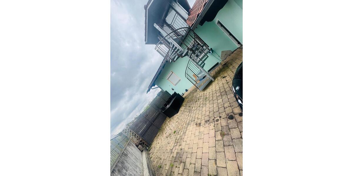 Dachgeschoßwohnung Mengkofen - 1 Zimmer, 58 m&sup2;, 750&euro; | Angebot:26249061