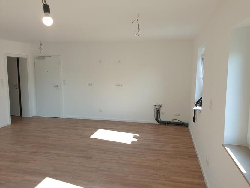 *** moderne 2-Zimmer-Etagenwohnung mit Balkon *** top Lage