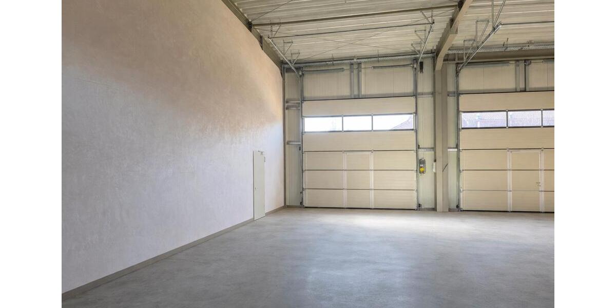 Gewerbeobjekt Hude (Oldenburg) - 1.500&euro; | Angebot:26441857