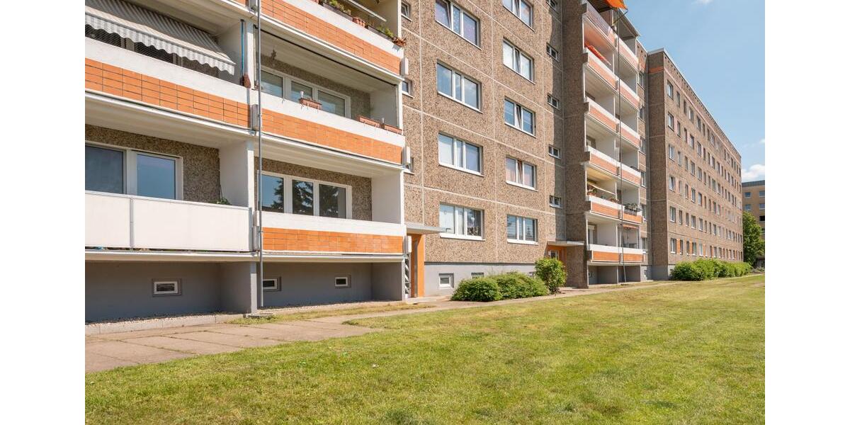 Etagenwohnung Neubrandenburg Datzeberg - 2 Zimmer, 46 m&sup2;, 217&euro; | Angebot:24860573