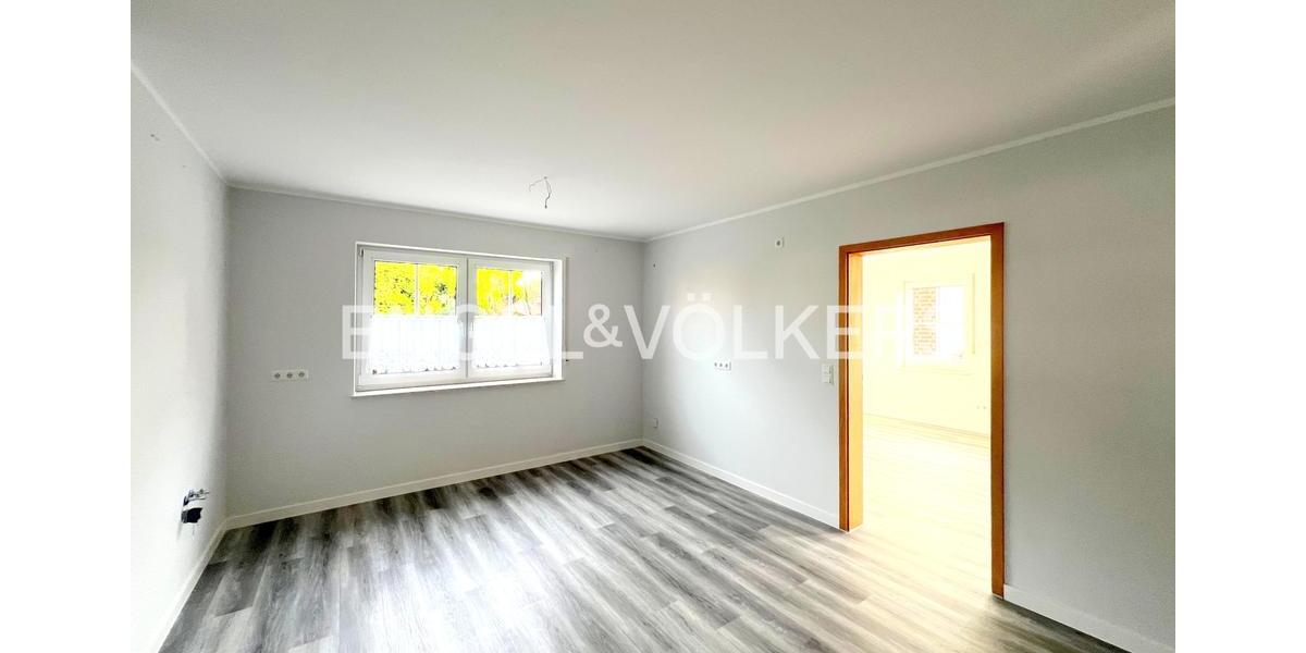 Maisonettenwohnung Schortens - 4 Zimmer, 112 m&sup2;, 900&euro; | Angebot:24212894