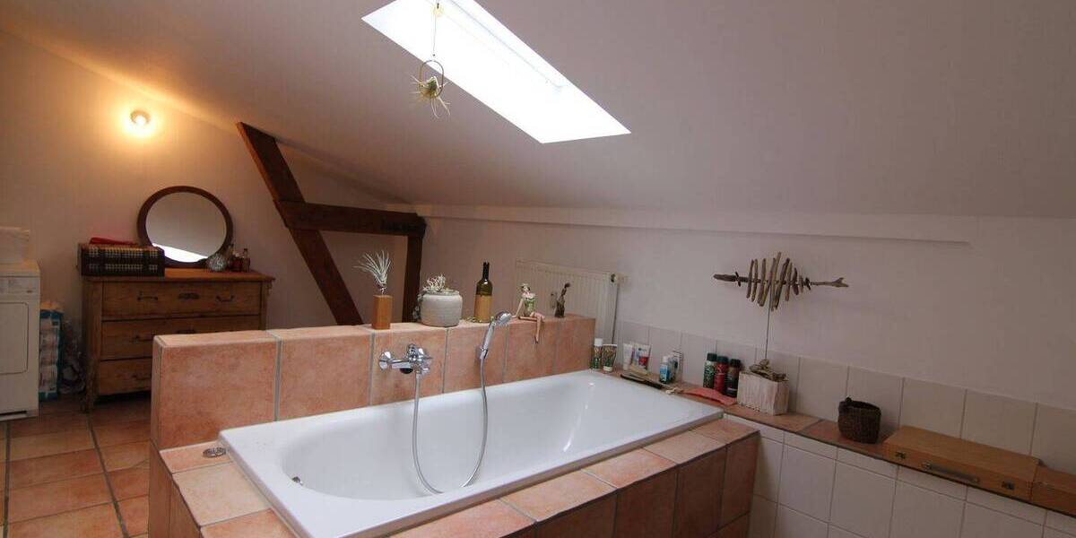 Etagenwohnung Groß-Umstadt Umstadt - 4 Zimmer, 160 m&sup2;, 1.450&euro; | Angebot:26673565