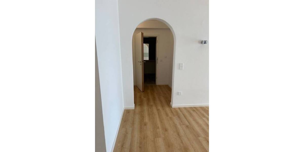 Gewerbeobjekt Bernau am Chiemsee Bernau - 5 Zimmer, 179 m&sup2;, 1.520&euro; | Angebot:23970762