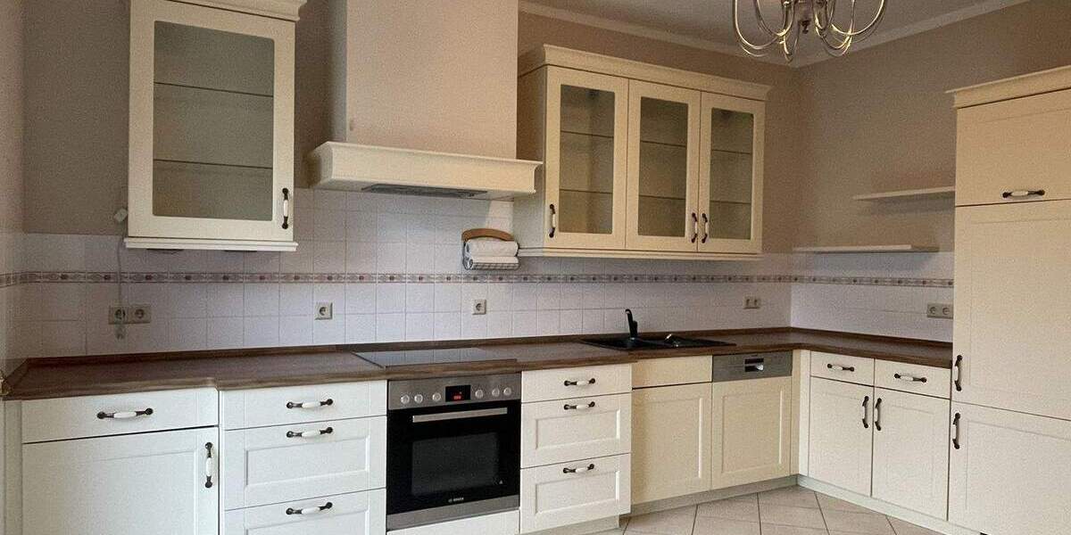 Moderner Bungalow mit Einbauküche, Kamin und Garage in Neuenkirchen 3 zimmer