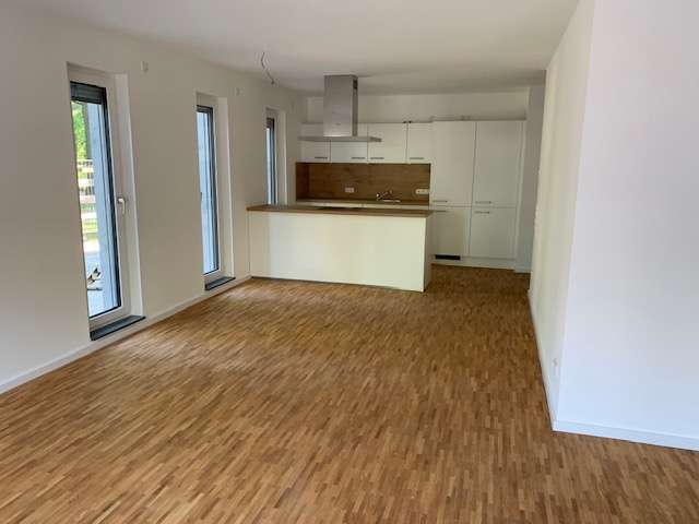 Wohnung zum Mieten in Erlangen 1.352,97 € 101.27 m² 3 zimmer