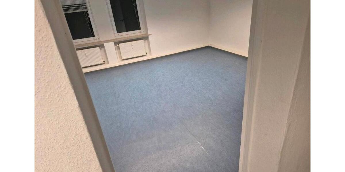 Wohnen auf Zeit Amberg - 5 Zimmer, 22 m&sup2;, 330&euro; | Angebot:26541672