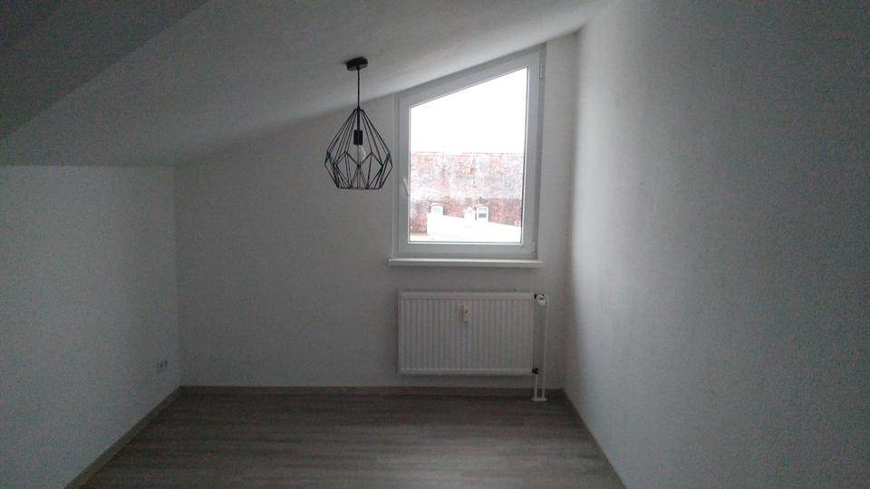 Dachgeschoßwohnung Landsberg am Lech Ellighofen - 2.5 Zimmer, 58 m&sup2;, 800&euro; | Angebot:26356648