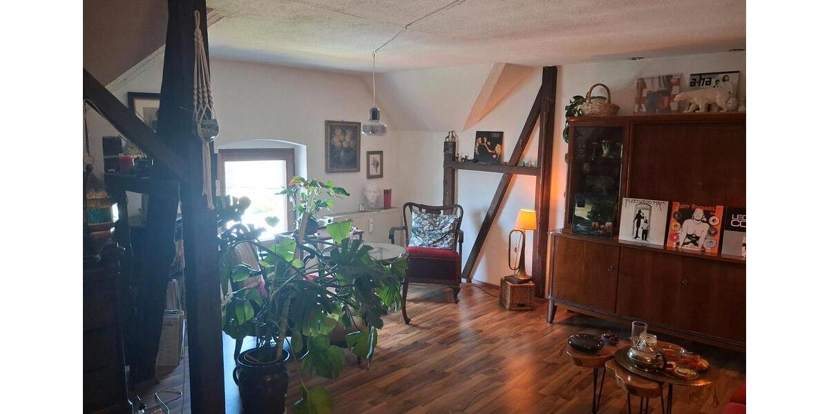Dachgeschoßwohnung Annaberg-Buchholz Buchholz - 3 Zimmer, 65 m&sup2;, 320&euro; | Angebot:26368853