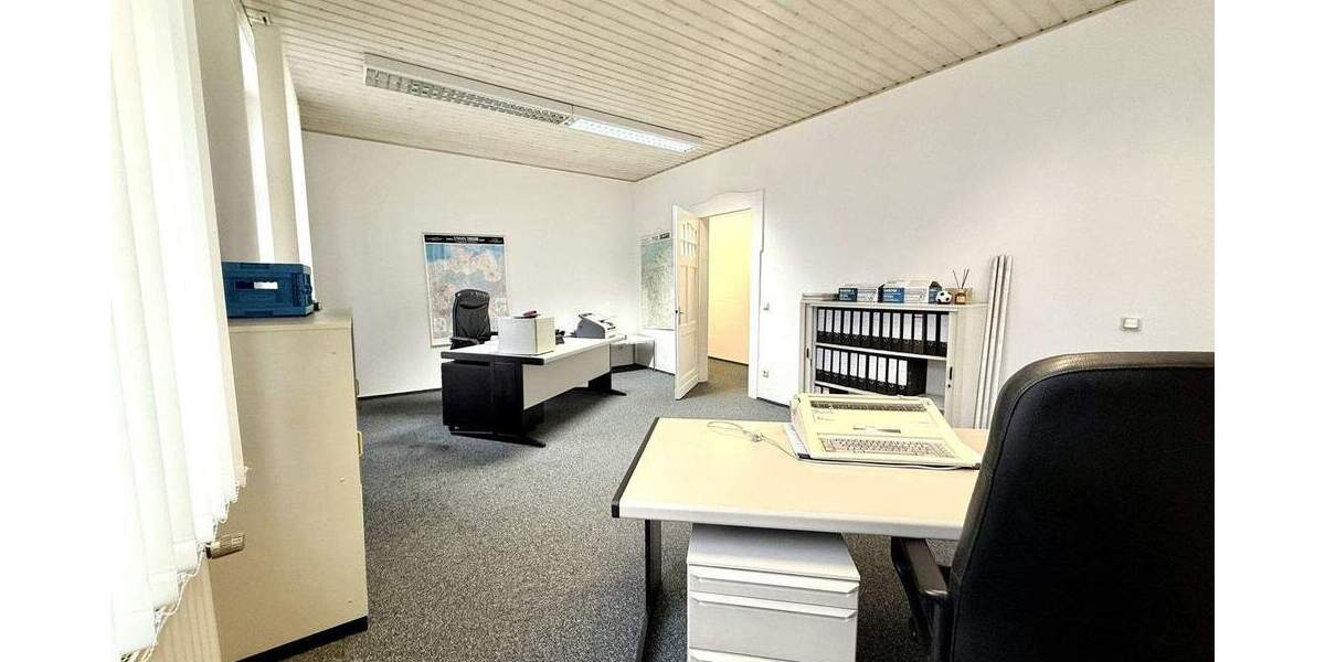 Gewerbeobjekt Geldern - 8 Zimmer, 260 m&sup2;, 1.875&euro; | Angebot:24609724