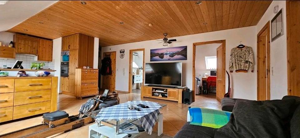 Dachgeschoßwohnung Lohr am Main - 3.5 Zimmer, 75 m&sup2;, 820&euro; | Angebot:24870743