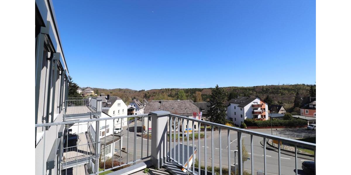 Etagenwohnung Lichtenberg - 2 Zimmer, 70 m&sup2;, 701&euro; | Angebot:26336129