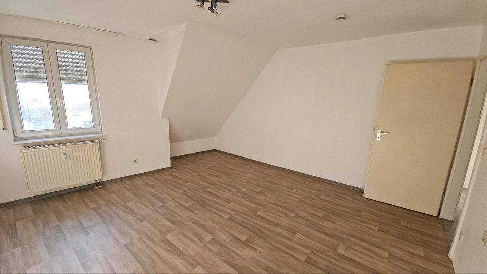 Etagenwohnung Schwäbisch Gmünd - 3 Zimmer, 90 m&sup2;, 1.180&euro; | Angebot:25983394