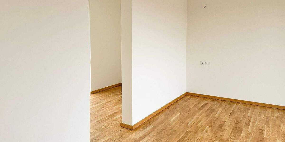 Doppelhaushälfte Zwenkau - 4 Zimmer, 144 m&sup2;, 2.155&euro; | Angebot:25733717