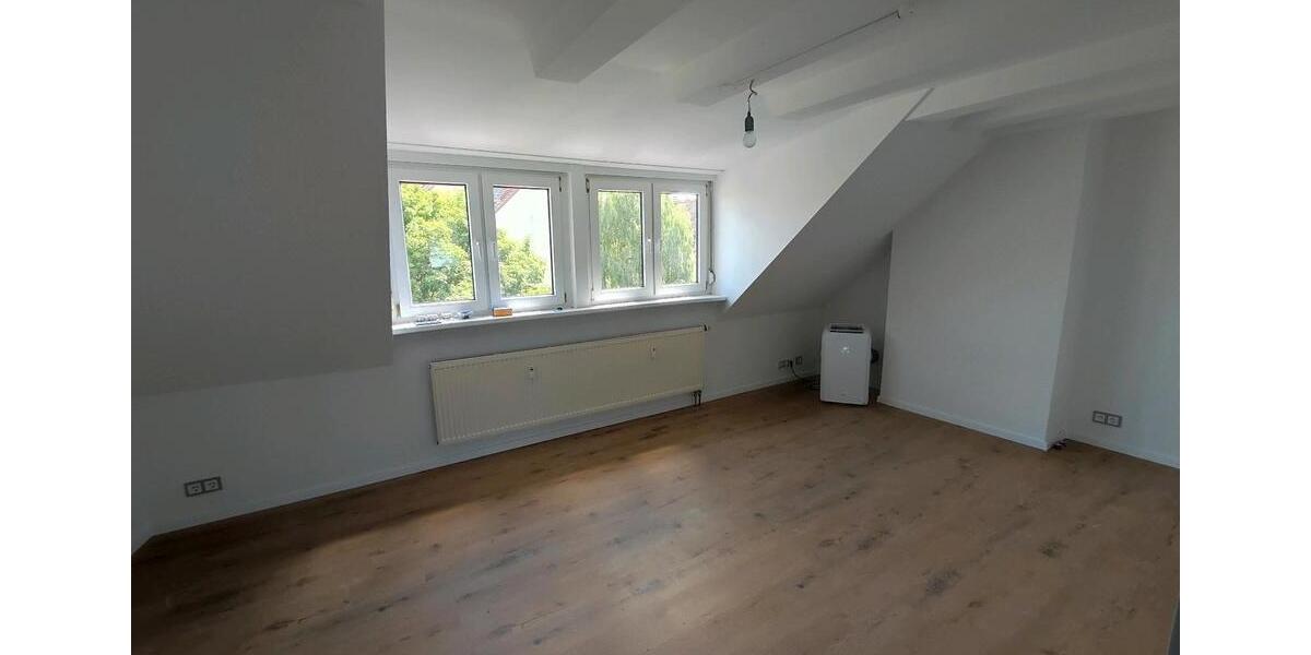 Dachgeschoßwohnung Nürnberg Gibitzenhof - 1 Zimmer, 34 m&sup2;, 540&euro; | Angebot:24346174