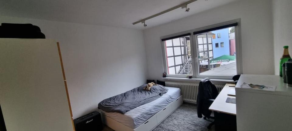 Wohnen auf Zeit Witten Heven - 8 Zimmer, 140 m&sup2;, 310&euro; | Angebot:25873391