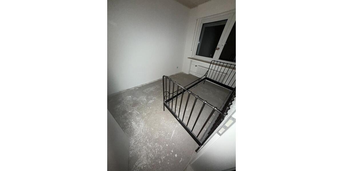 Etagenwohnung Gelsenkirchen Gelsenkirchen-Nord - 4 Zimmer, 95 m&sup2;, 1.500&euro; | Angebot:26105521