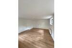 Renovierte 2-Zimmer TerassenWohnung in Stuttgart mit Carport