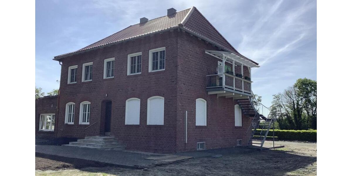 Dachgeschoßwohnung Ochtrup - 3 Zimmer, 100 m&sup2;, 800&euro; | Angebot:26631239