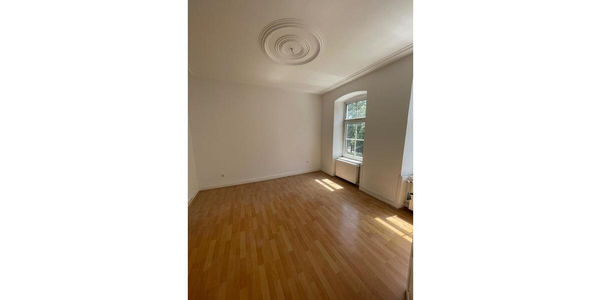Etagenwohnung Pirmasens - 4 Zimmer, 90 m&sup2;, 550&euro; | Angebot:24436165