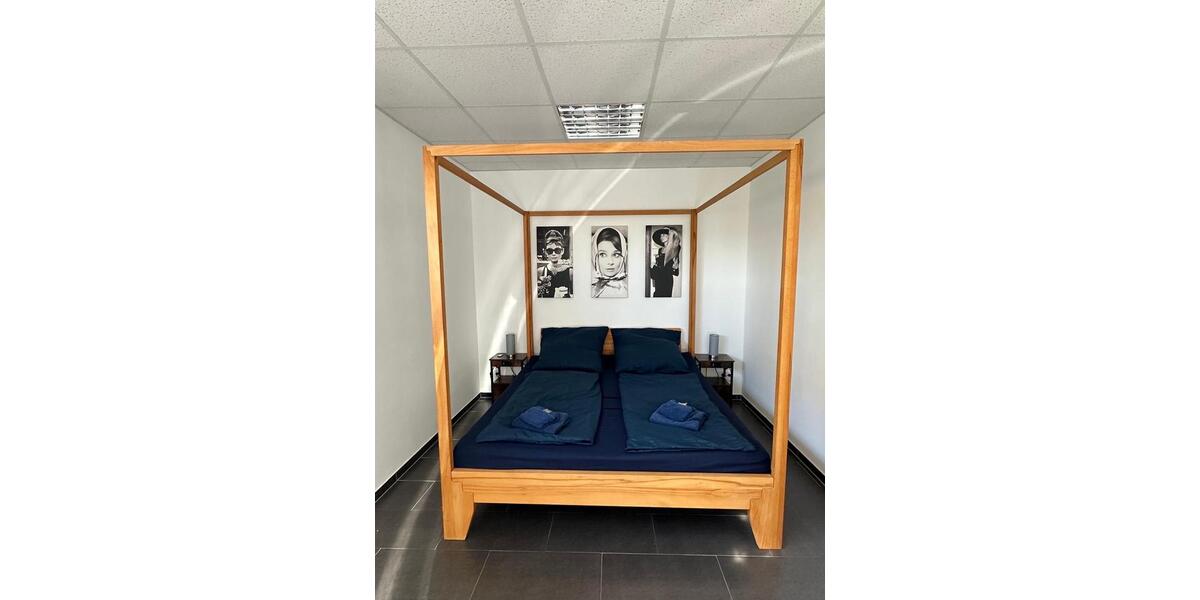 Wohnen auf Zeit Trier Kürenz - 2 Zimmer, 90 m&sup2;, 1.400&euro; | Angebot:26121518