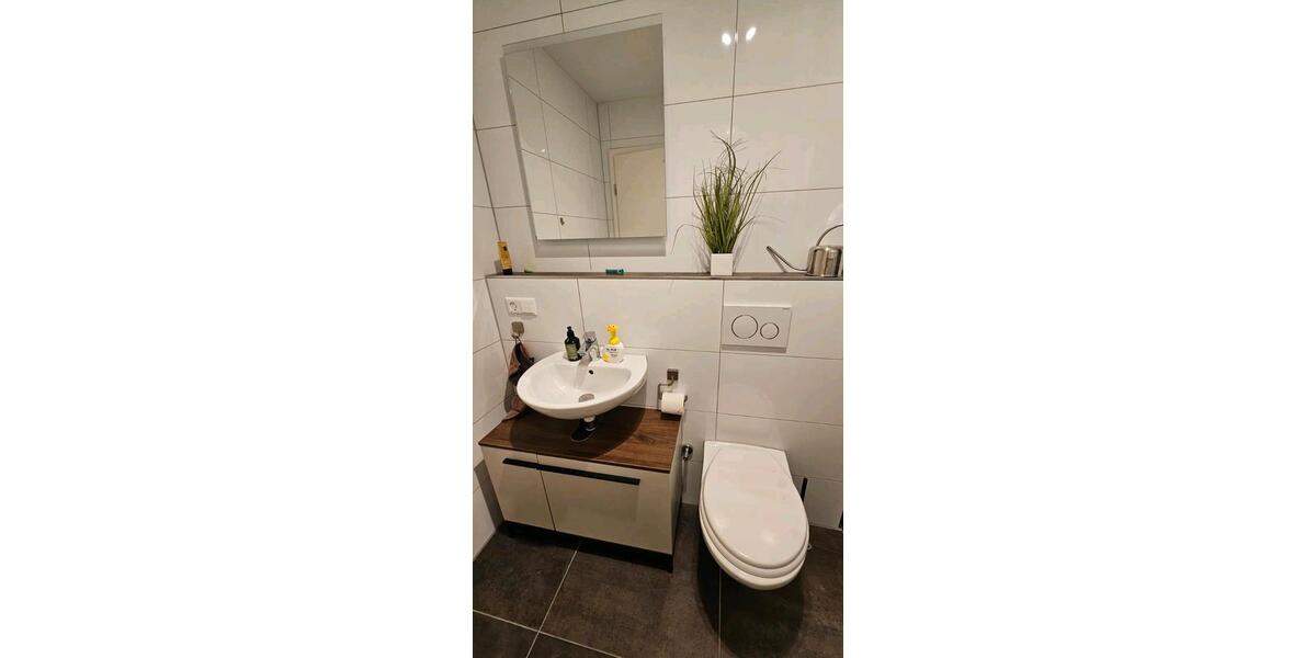 Etagenwohnung Neuenstadt am Kocher - 4.5 Zimmer, 135 m&sup2;, 1.300&euro; | Angebot:26611923