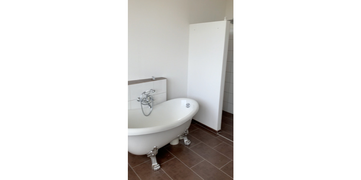 Etagenwohnung Gülzow-Prüzen Prüzen - 4 Zimmer, 140 m&sup2;, 1.000&euro; | Angebot:24401549