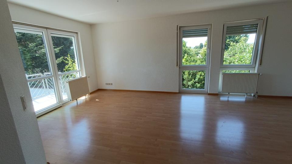 Etagenwohnung Bexbach - 3 Zimmer, 78 m&sup2;, 680&euro; | Angebot:24828392