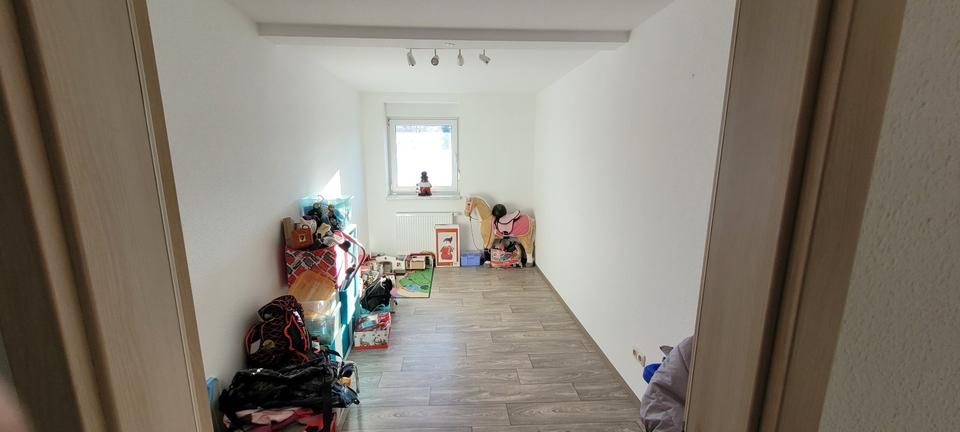 Dachgeschoßwohnung Schleiz - 4 Zimmer, 88 m&sup2;, 660&euro; | Angebot:24830853