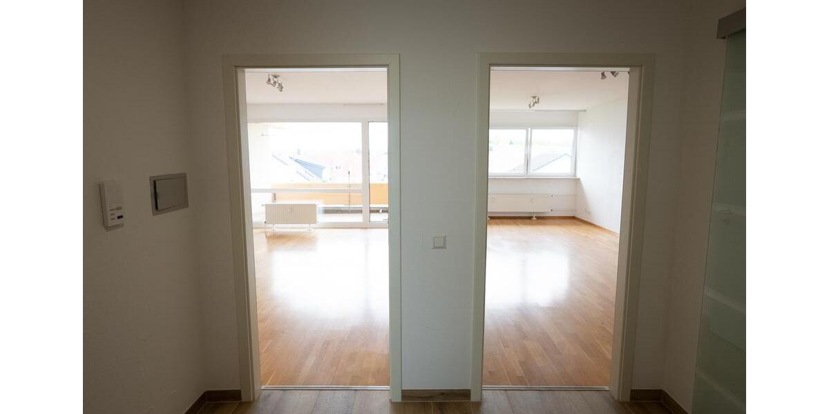 Etagenwohnung Saarlouis - 2 Zimmer, 69 m&sup2;, 680&euro; | Angebot:26609526