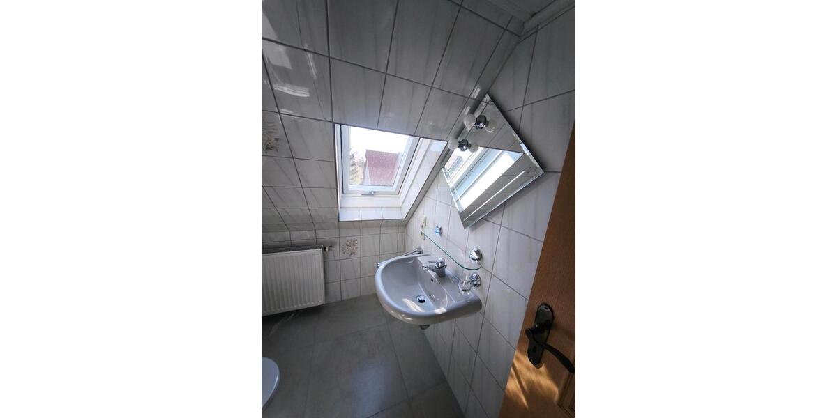Etagenwohnung Burgoberbach - 1 Zimmer, 20 m&sup2;, 500&euro; | Angebot:26196407