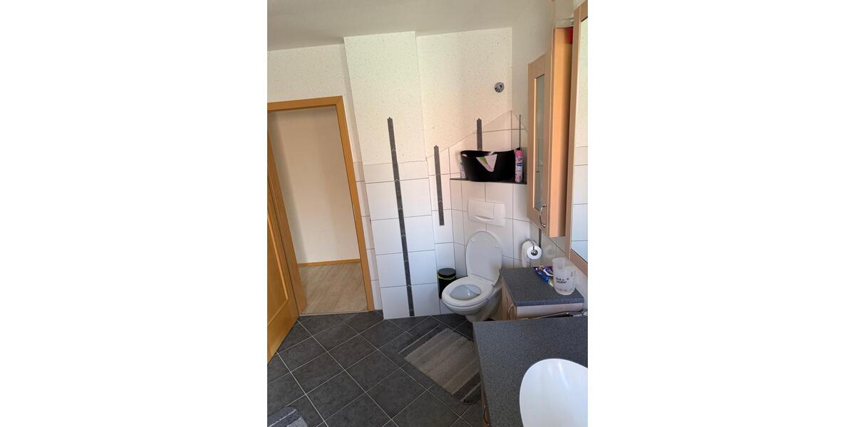 Etagenwohnung Hünfeld - 3.5 Zimmer, 124 m&sup2;, 950&euro; | Angebot:26578810