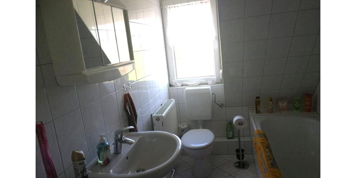 Dachgeschoßwohnung Oschatz - 2 Zimmer, 50 m&sup2;, 300&euro; | Angebot:25871913