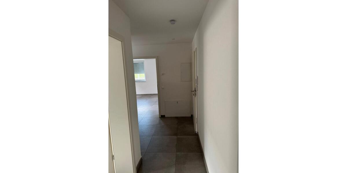 Erdgeschoßwohnung Oedheim - 2.5 Zimmer, 85 m&sup2;, 900&euro; | Angebot:26620994
