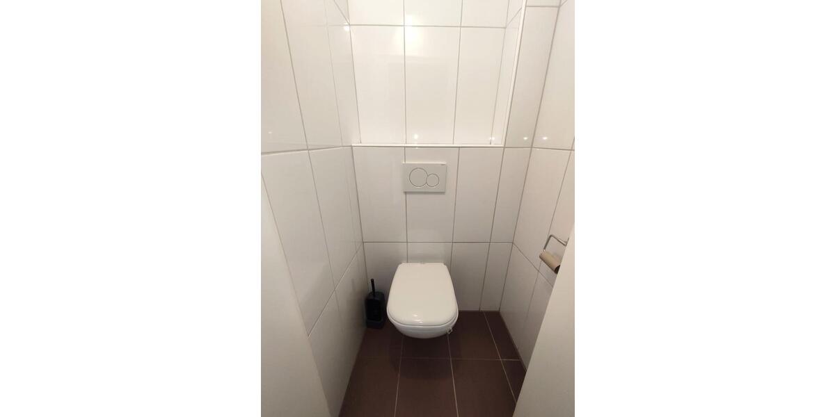 Etagenwohnung Bad Wildungen - 3 Zimmer, 107 m&sup2;, 695&euro; | Angebot:25924912