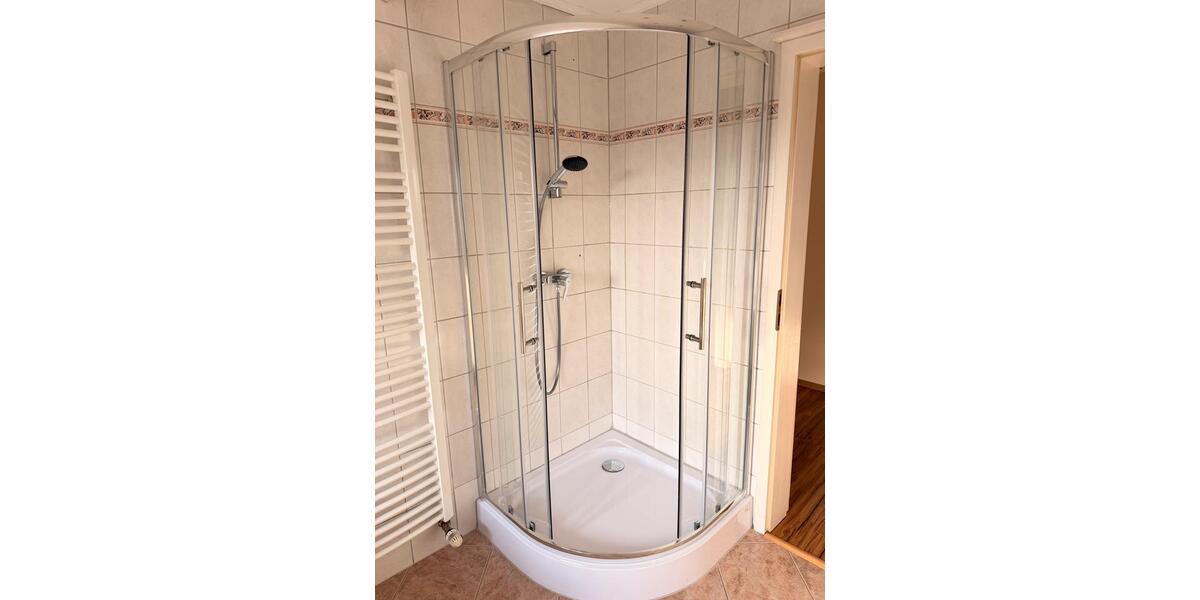 Dachgeschoßwohnung Weichering - 4 Zimmer, 98 m&sup2;, 1.195&euro; | Angebot:25839170