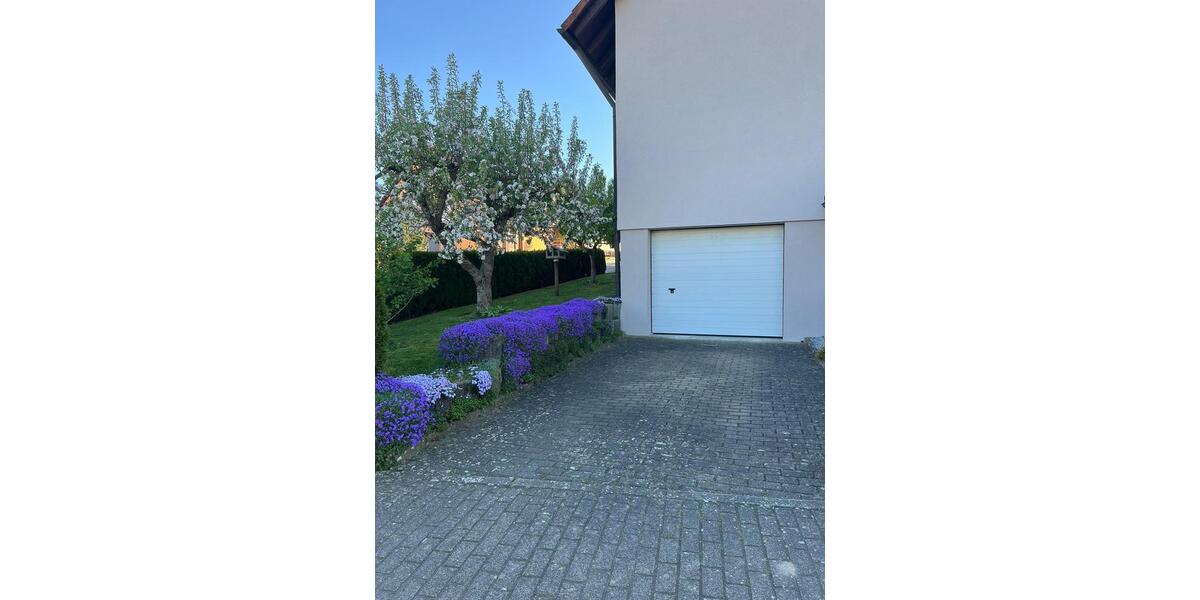 Etagenwohnung Rosenberg - 4 Zimmer, 90 m&sup2;, 850&euro; | Angebot:26423357