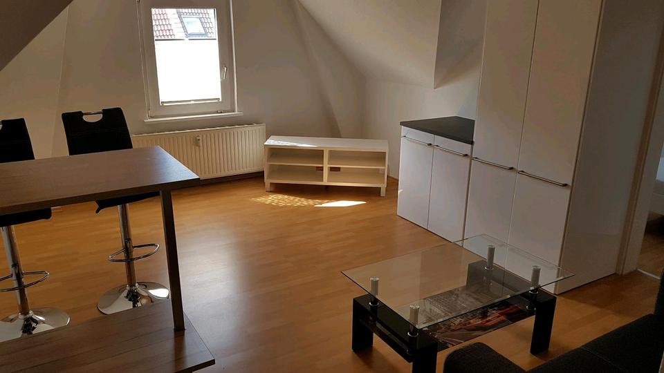 Dachgeschoßwohnung Isernhagen - 1.5 Zimmer, 28 m&sup2;, 364&euro; | Angebot:25402888