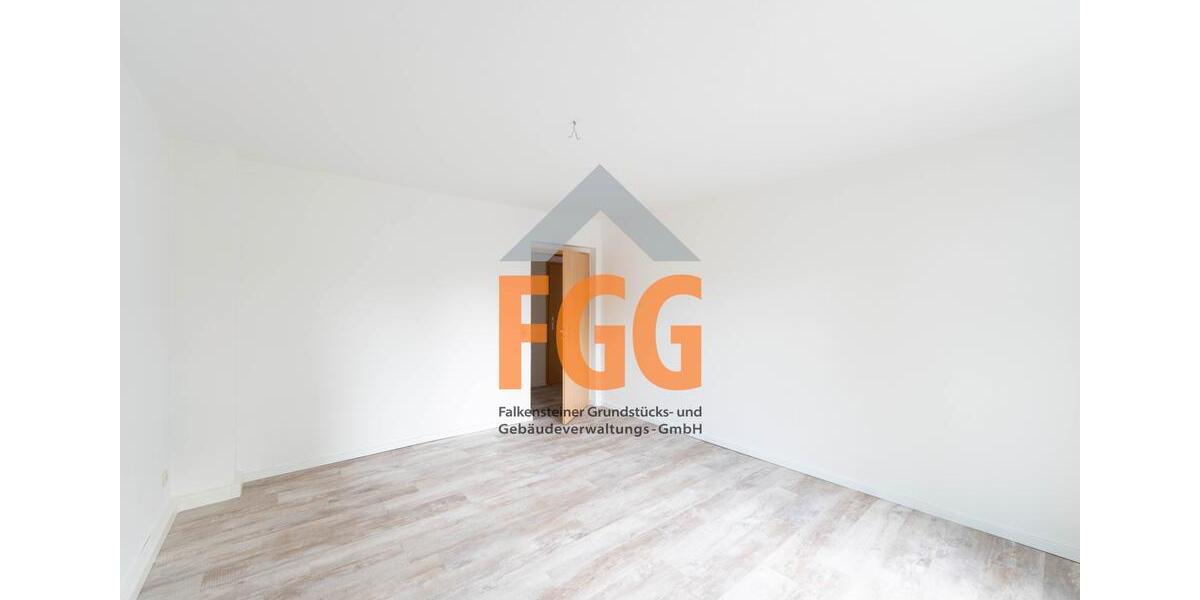 Etagenwohnung Falkenstein/Vogtland Vogtland - 4 Zimmer, 69 m&sup2;, 400&euro; | Angebot:22533365