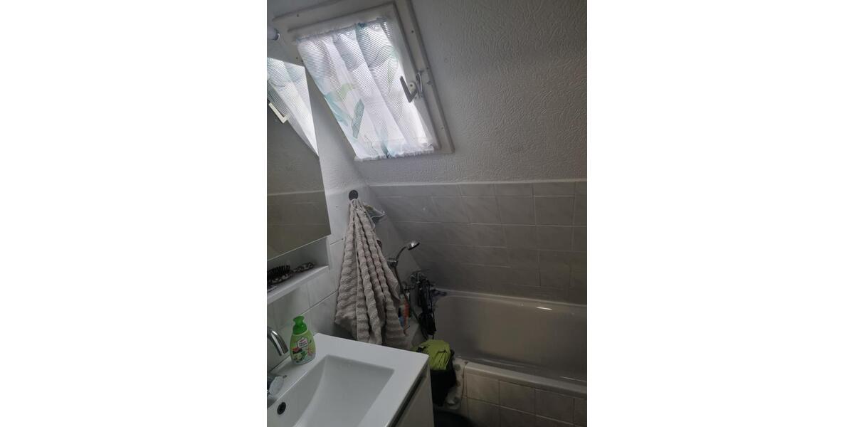 Dachgeschoßwohnung Saalfeld (Saale) - 3 Zimmer, 45 m&sup2;, 430&euro; | Angebot:25906016