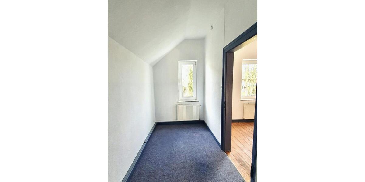Einfamilienhaus Enger - 5 Zimmer, 145 m&sup2;, 1.050&euro; | Angebot:26374924