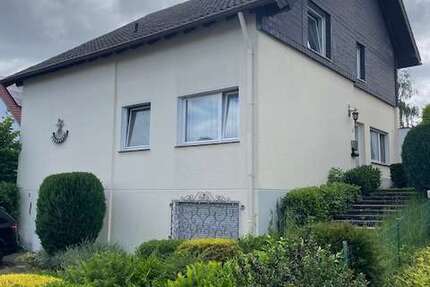 Haus Wachtberg - 5 Zimmer, 160 m&sup2;, 2.250&euro; | Angebot:27168326