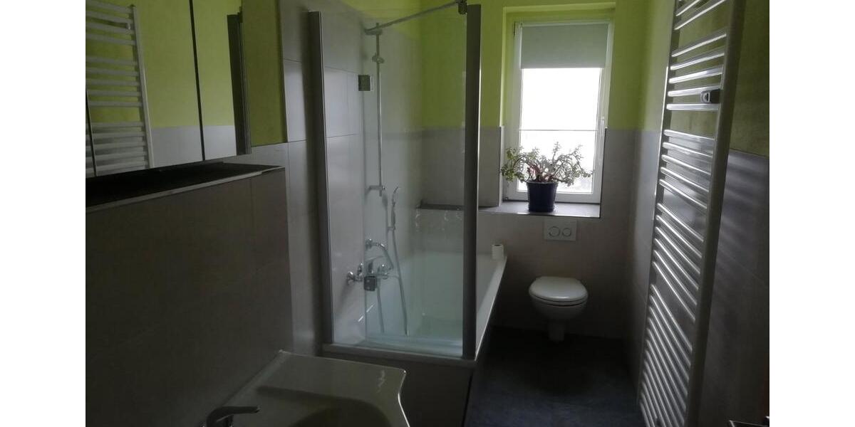 Etagenwohnung Bischofswerda - 2 Zimmer, 62 m&sup2;, 403&euro; | Angebot:25965276