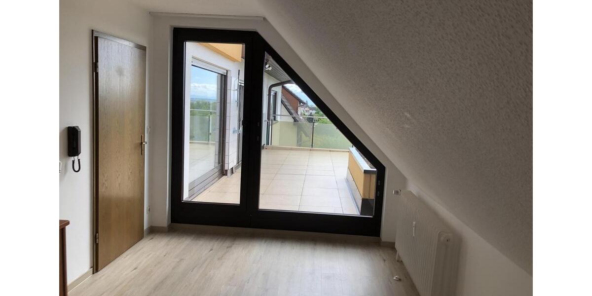 Maisonettenwohnung Baden-Baden Lichtental - 4 Zimmer, 196 m&sup2;, 1.400&euro; | Angebot:26031768