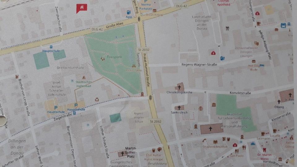 Schöne Wohnung, Neubau, 3 ZKB, Balkon, Zentrale Lage am Taxispark